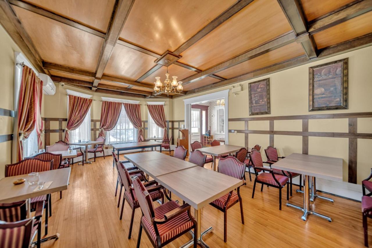 Marmora And Lake Inn And Victorian Diner Dış mekan fotoğraf